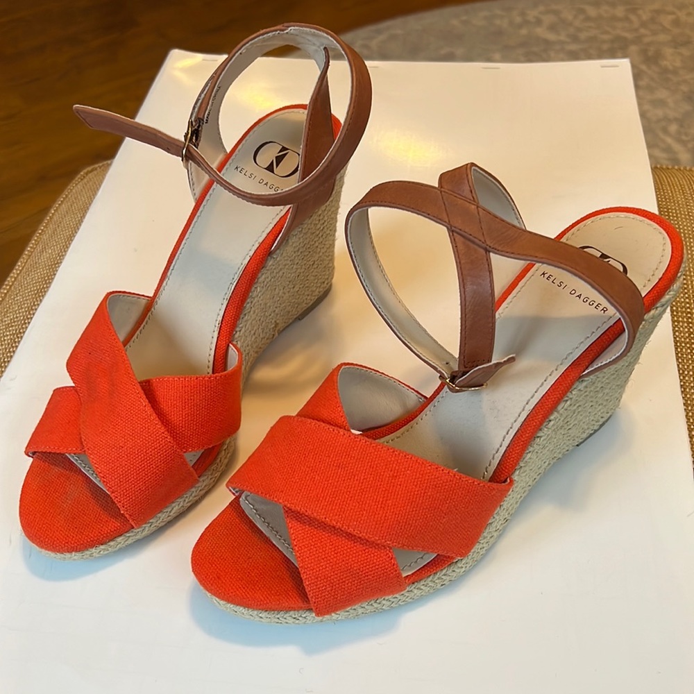 Orange espadrille like new